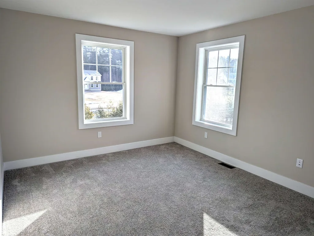 5 Bryson Lane Lee NH 03861