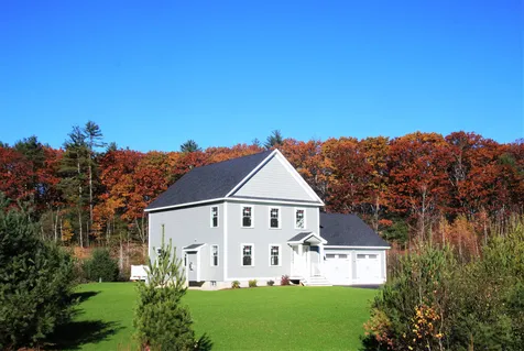 5 Bryson Lane Lee NH 03861