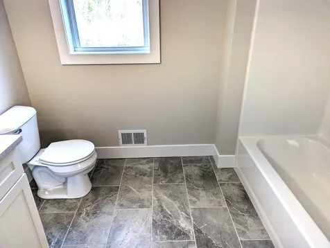 5 Bryson Lane Lee NH 03861