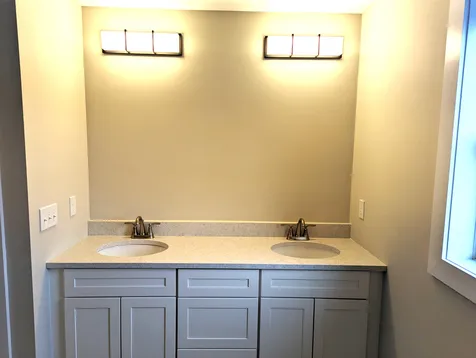 5 Bryson Lane Lee NH 03861
