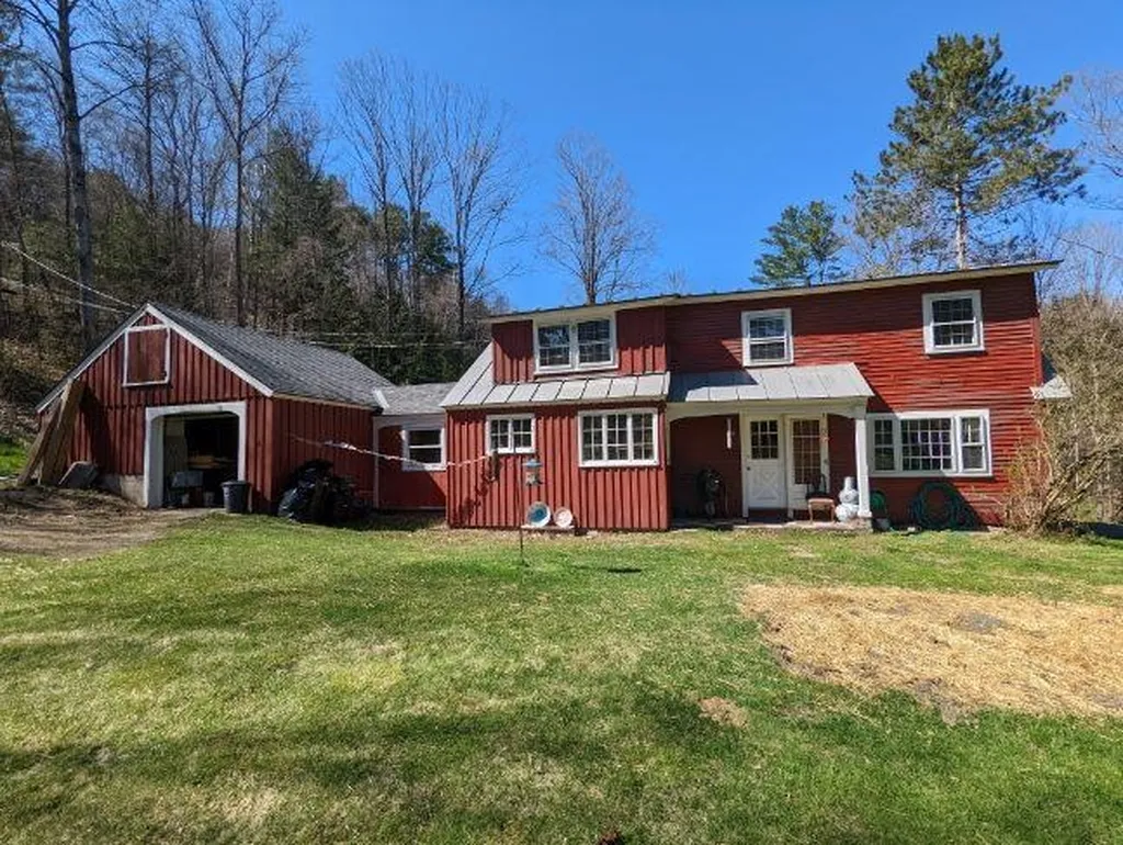369 Juniper Hill Road Windsor VT 05089