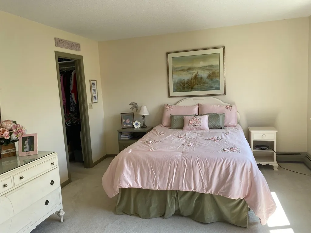 18 Arlington Green South Burlington VT 05403