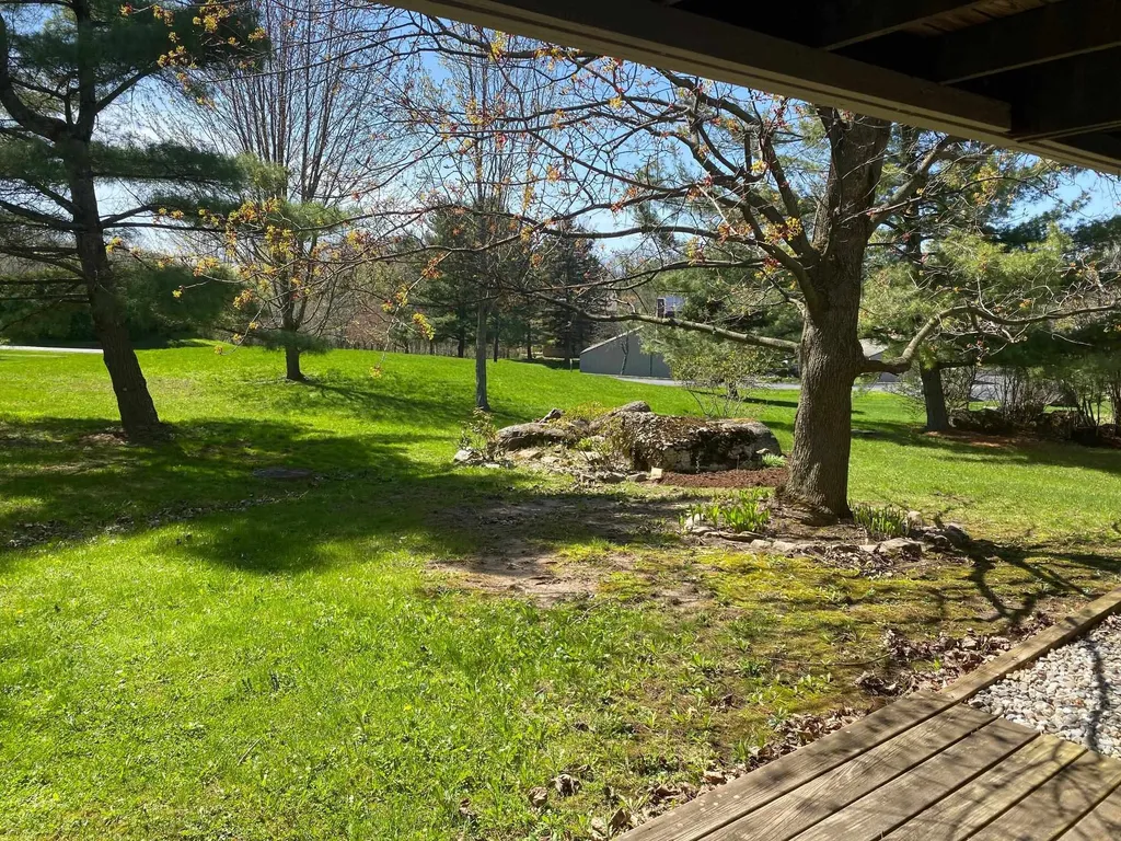 18 Arlington Green South Burlington VT 05403