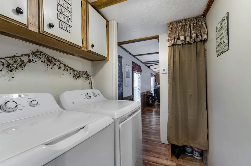 10 Pine Knoll Lane Lee NH 03861