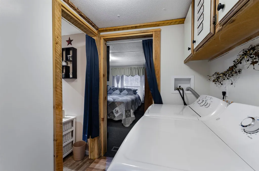 10 Pine Knoll Lane Lee NH 03861