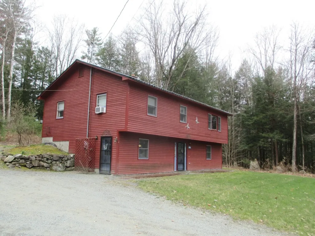 610 Country Land Drive Haverhill NH 03774