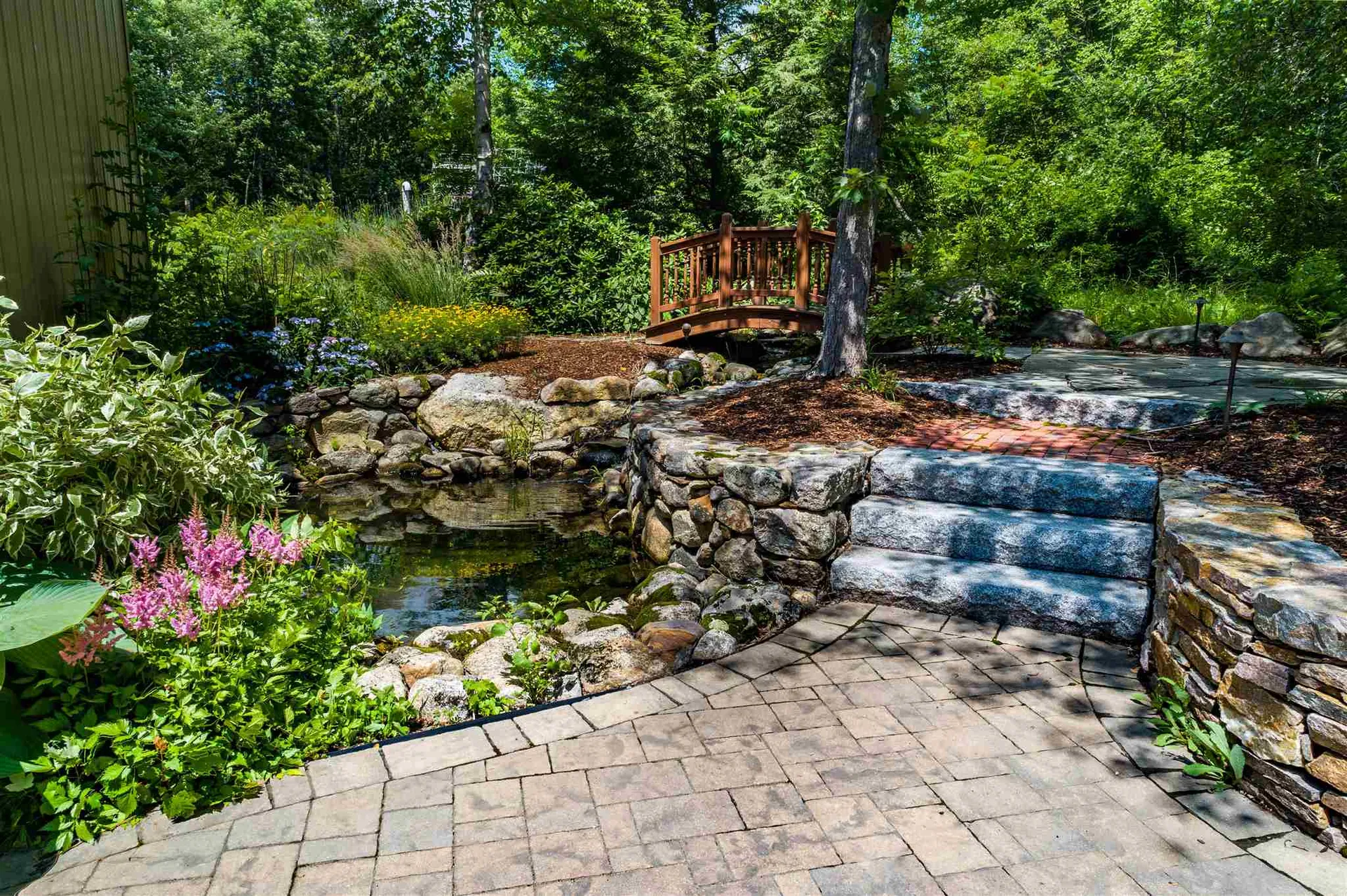 891 Whittier Highway Moultonborough NH 03254