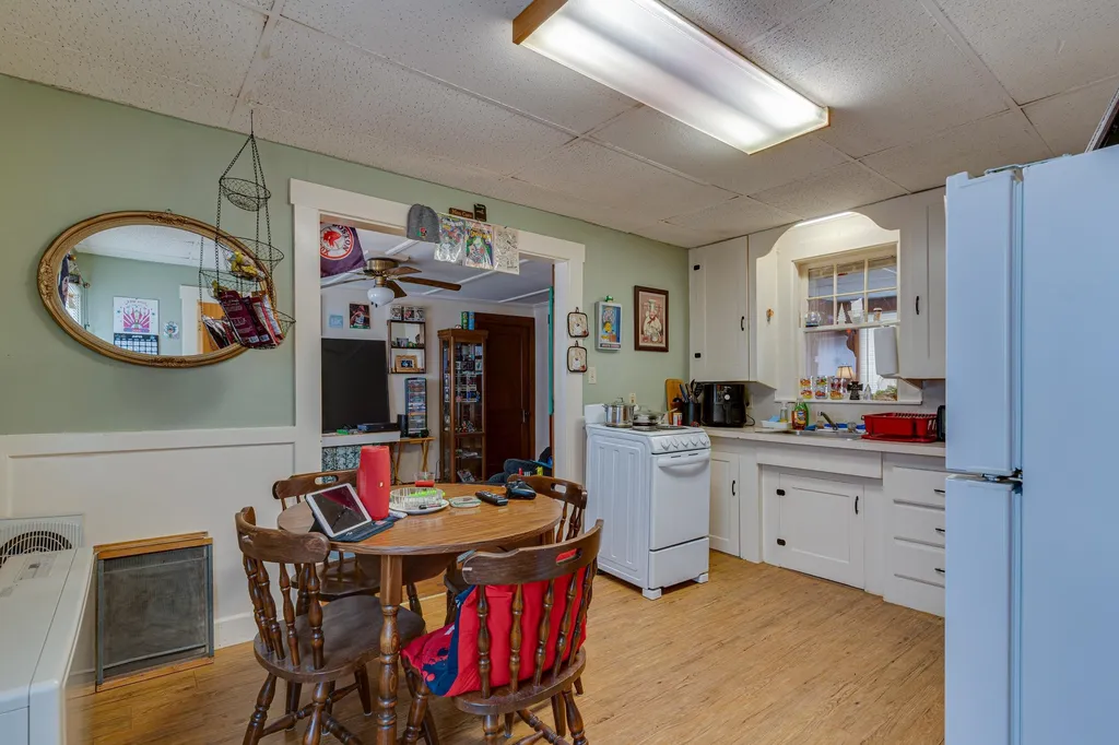 7 Pine Street Rochester NH 03867