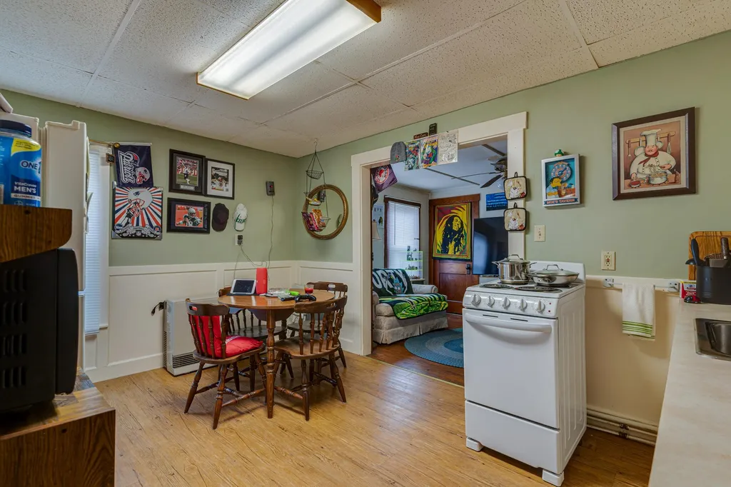 7 Pine Street Rochester NH 03867