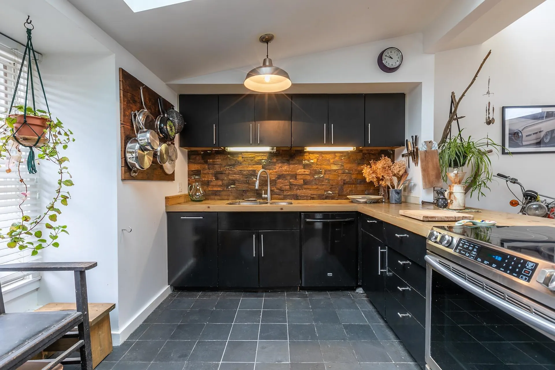 148 East Hill Road Woodstock VT 05071