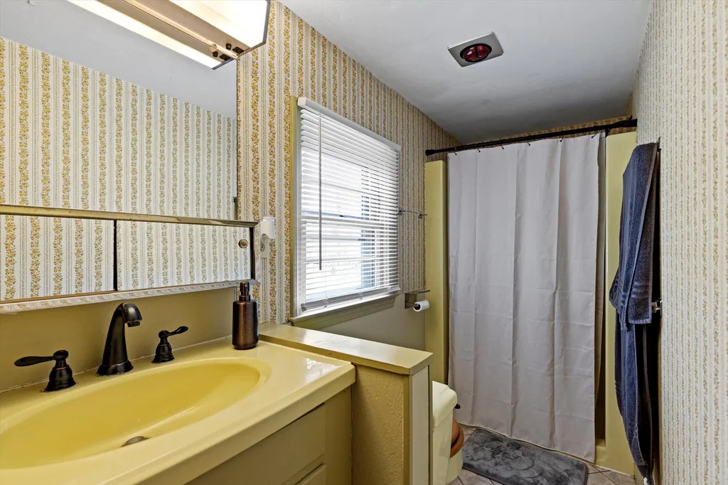 15 Ocean Road Greenland NH 03840