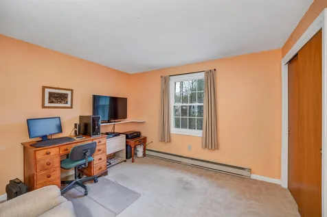 11 Fogg Drive Durham NH 03824