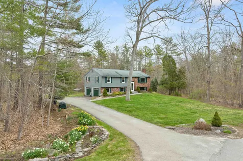11 Fogg Drive Durham NH 03824