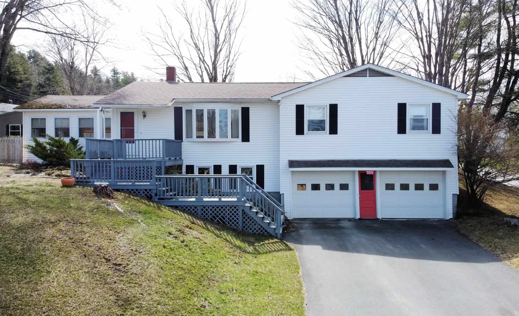 101 Skyview Terrace St. Johnsbury VT 05819