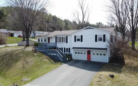 101 Skyview Terrace St. Johnsbury VT 05819