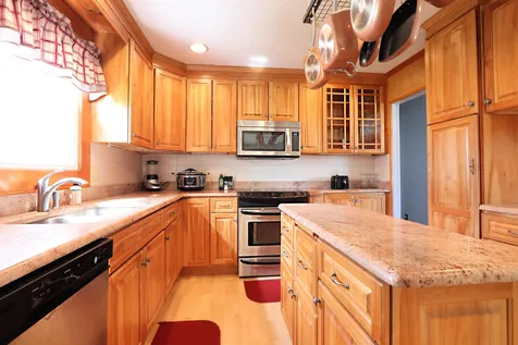 101 Skyview Terrace St. Johnsbury VT 05819