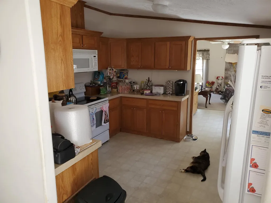 9 James Road Fremont NH 03044