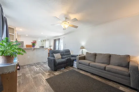 52 Longmeadow Drive Concord NH 03301