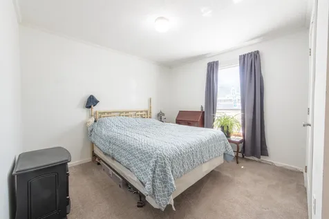52 Longmeadow Drive Concord NH 03301