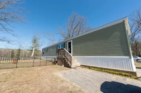 52 Longmeadow Drive Concord NH 03301