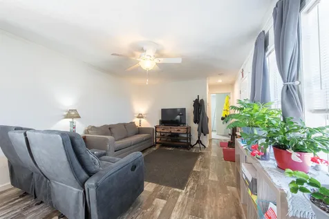 52 Longmeadow Drive Concord NH 03301