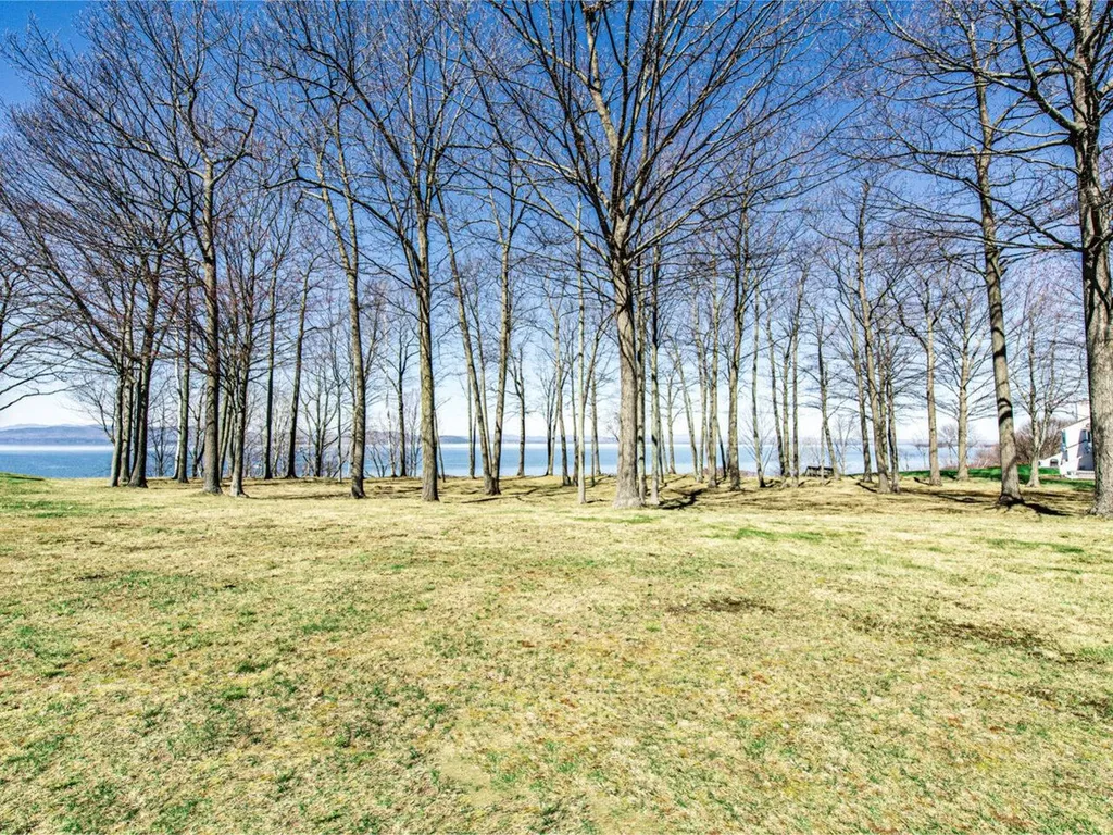 40 Northshore Drive Burlington VT 05408