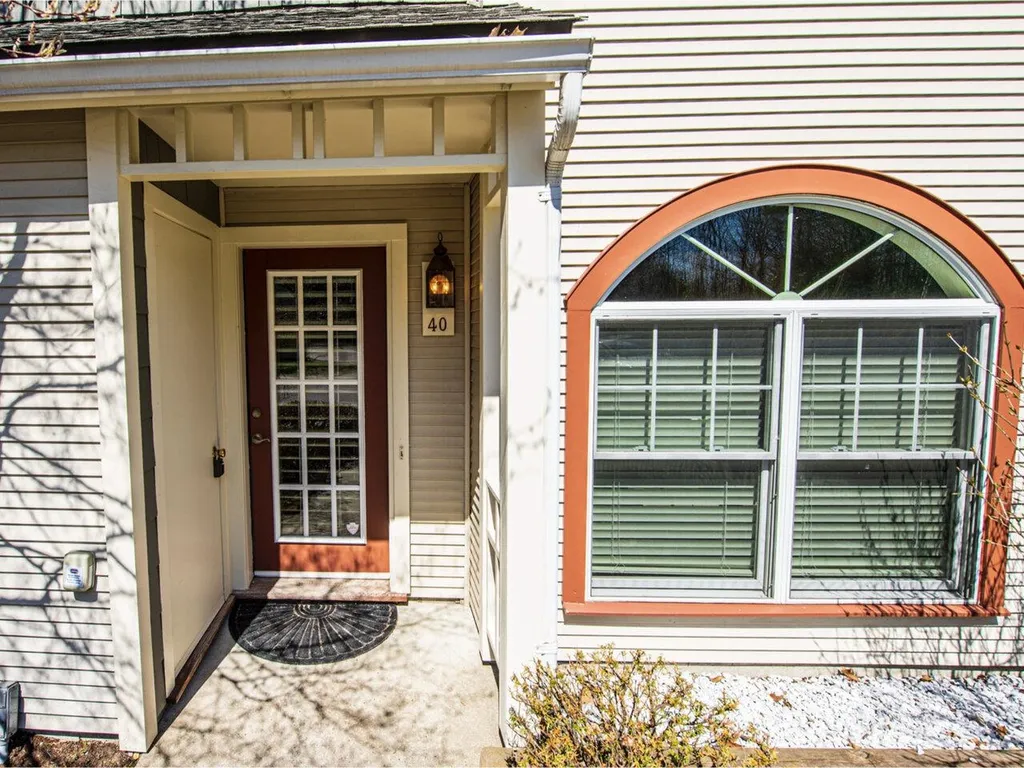 40 Northshore Drive Burlington VT 05408