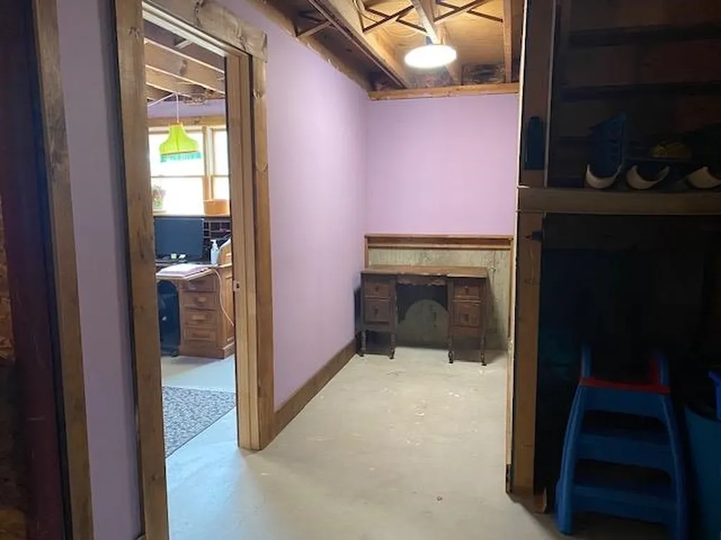 47 Fox Run Road Hinsdale NH 03451