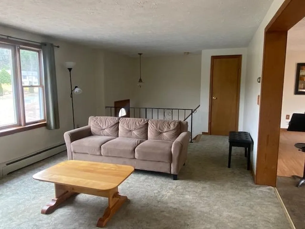 47 Fox Run Road Hinsdale NH 03451