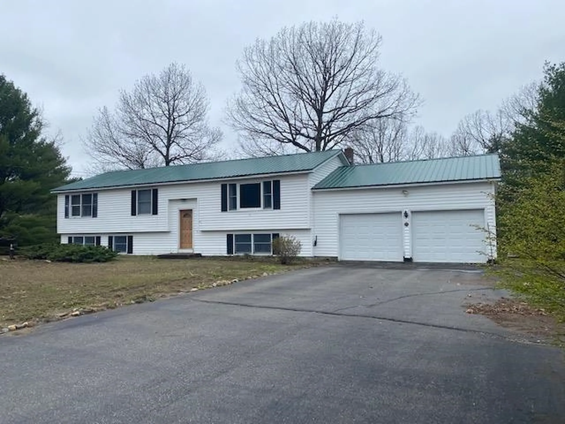 47 Fox Run Road Hinsdale NH 03451