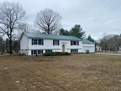 47 Fox Run Road Hinsdale NH 03451