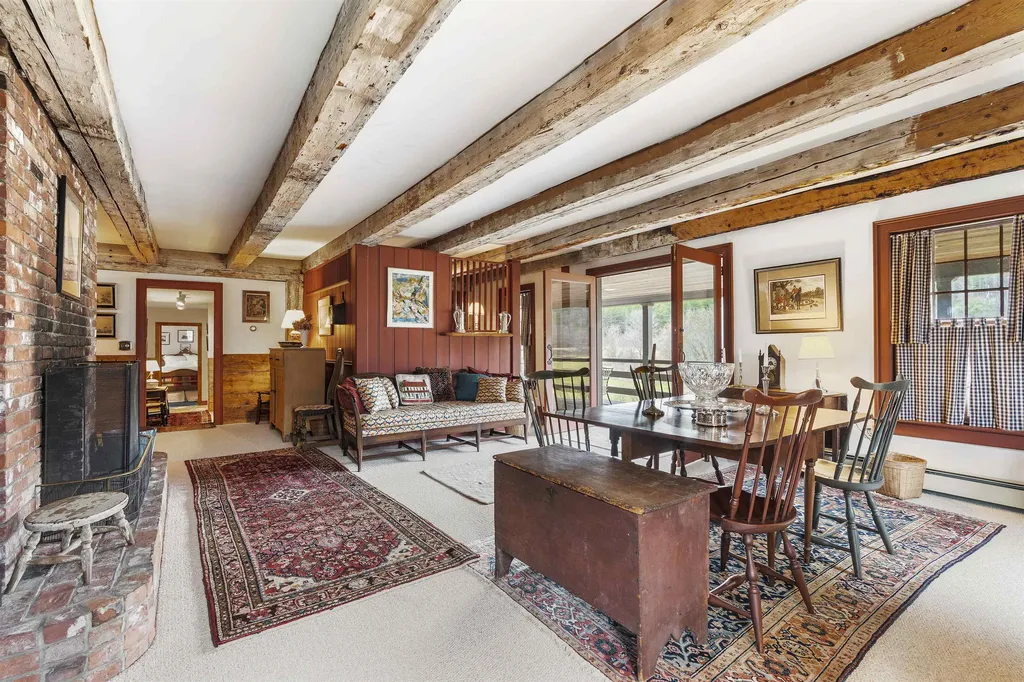 7 Brook Road Strafford VT 05072
