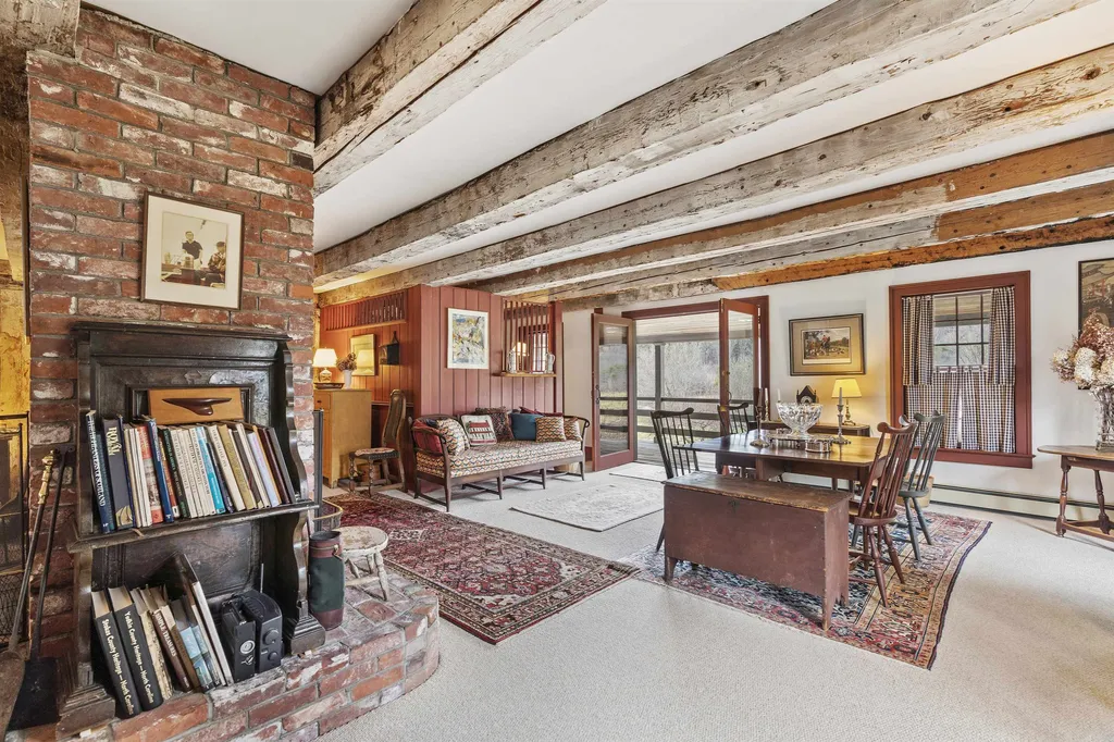 7 Brook Road Strafford VT 05072