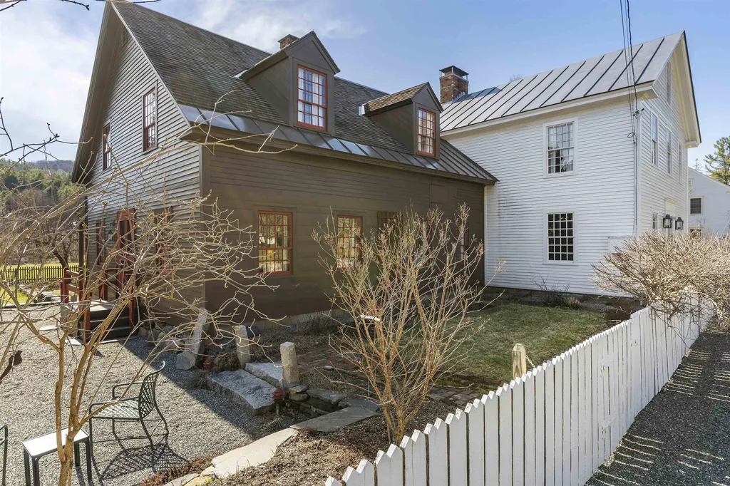 7 Brook Road Strafford VT 05072