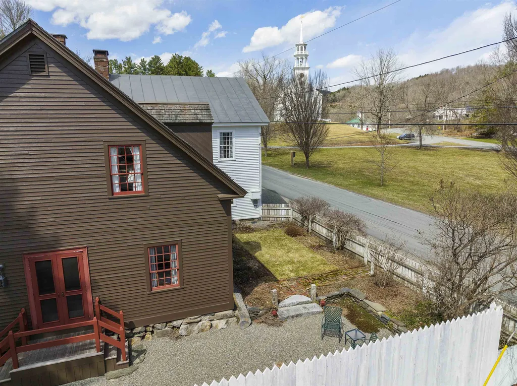 7 Brook Road Strafford VT 05072