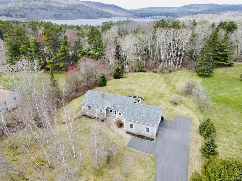 18 Mountain View Drive Enfield NH 03748