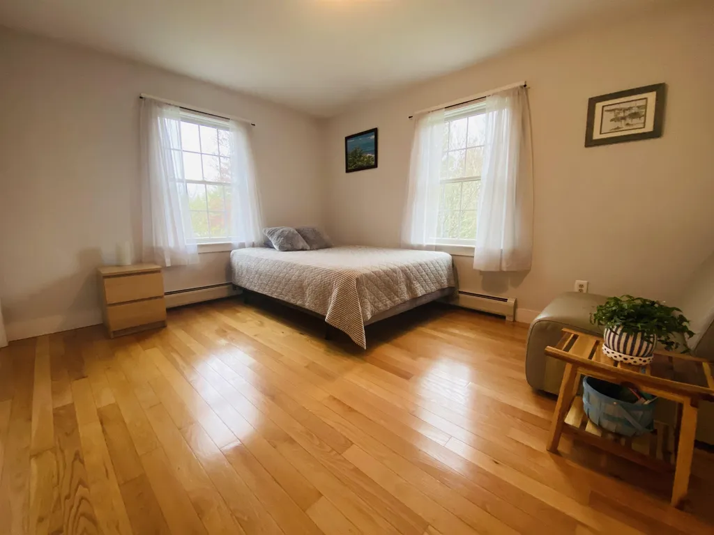 18 Mountain View Drive Enfield NH 03748