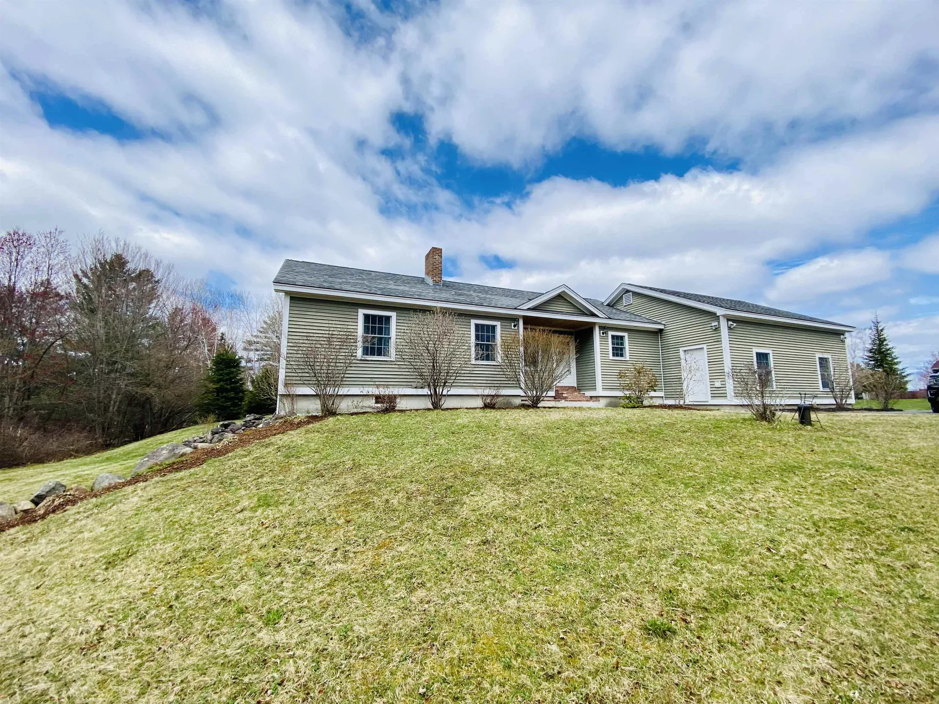 18 Mountain View Drive Enfield NH 03748