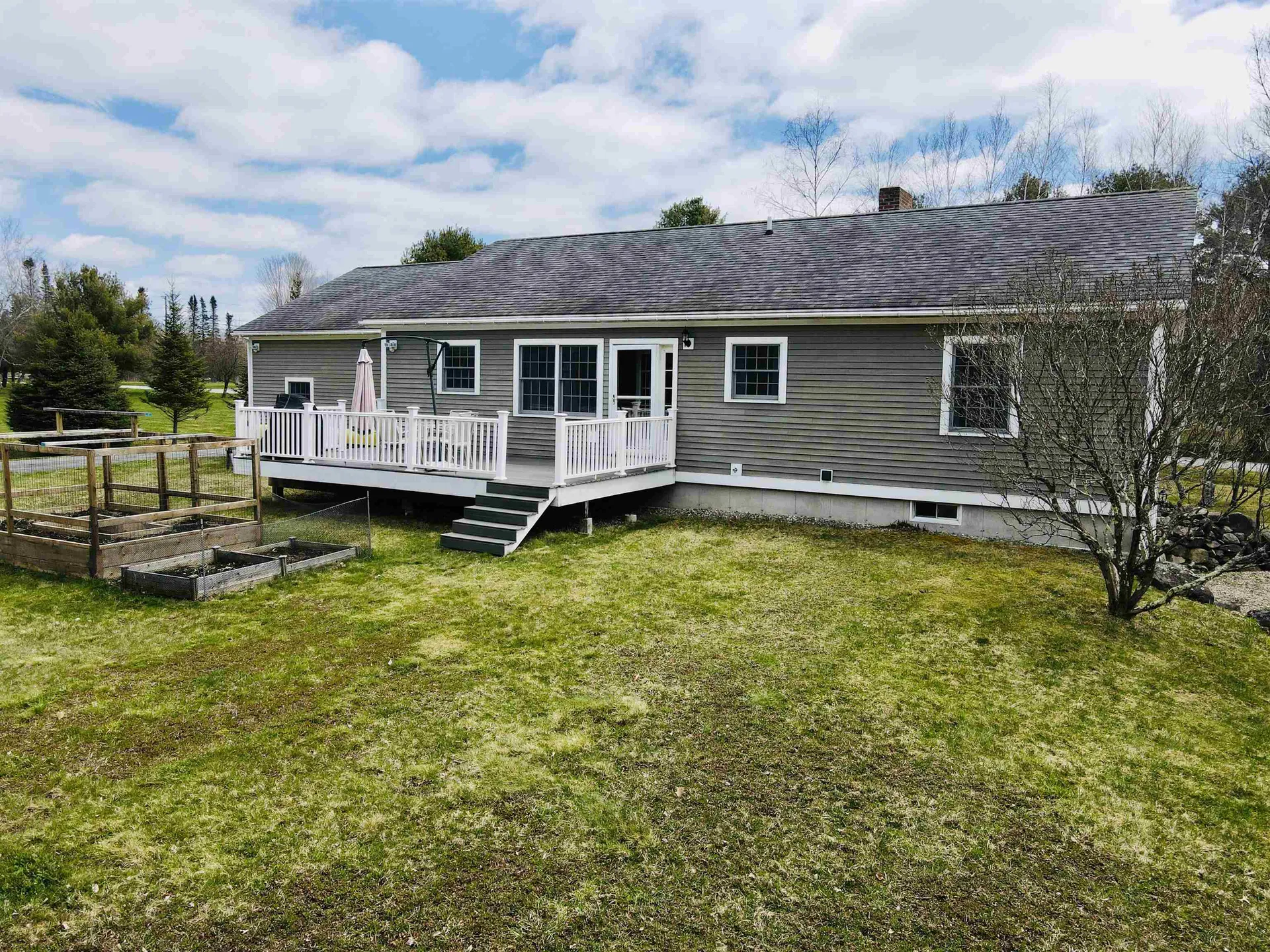 18 Mountain View Drive Enfield NH 03748