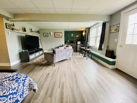 18 Mountain View Drive Enfield NH 03748