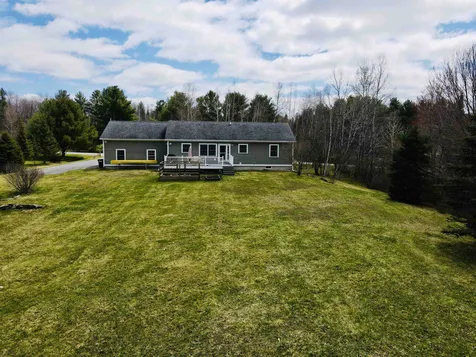18 Mountain View Drive Enfield NH 03748