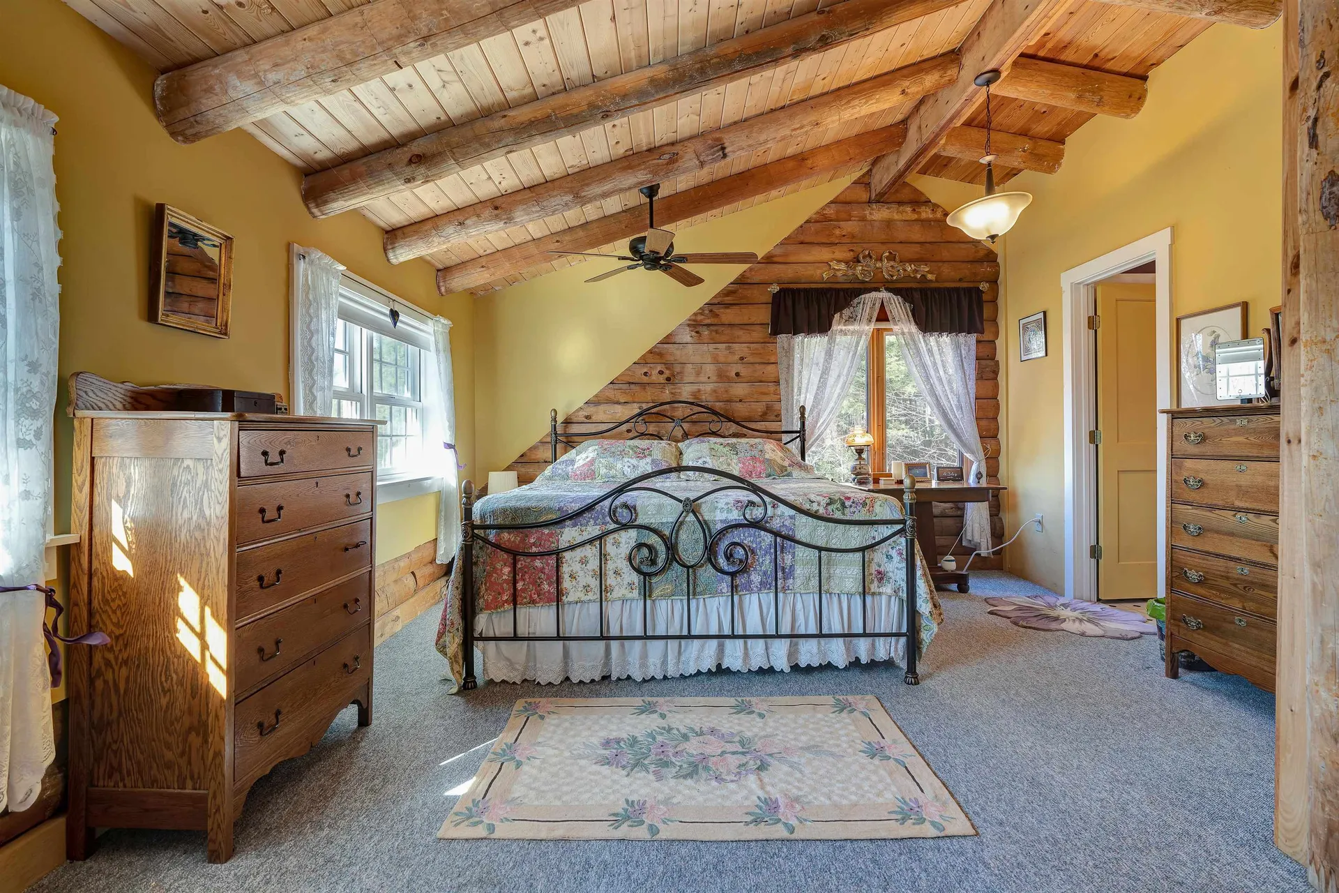 211 Wood Road Hartford VT 05059
