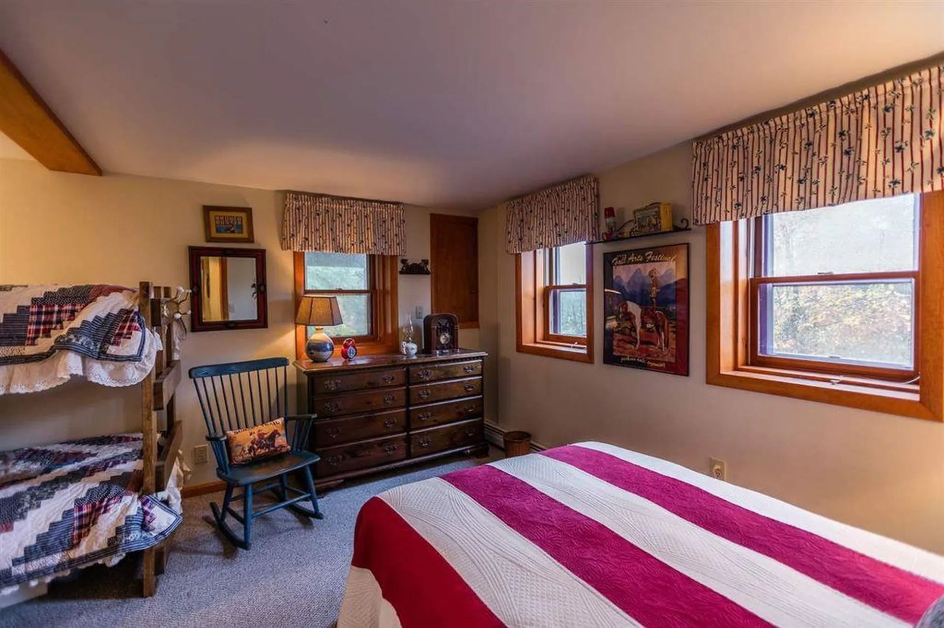 211 Wood Road Hartford VT 05059