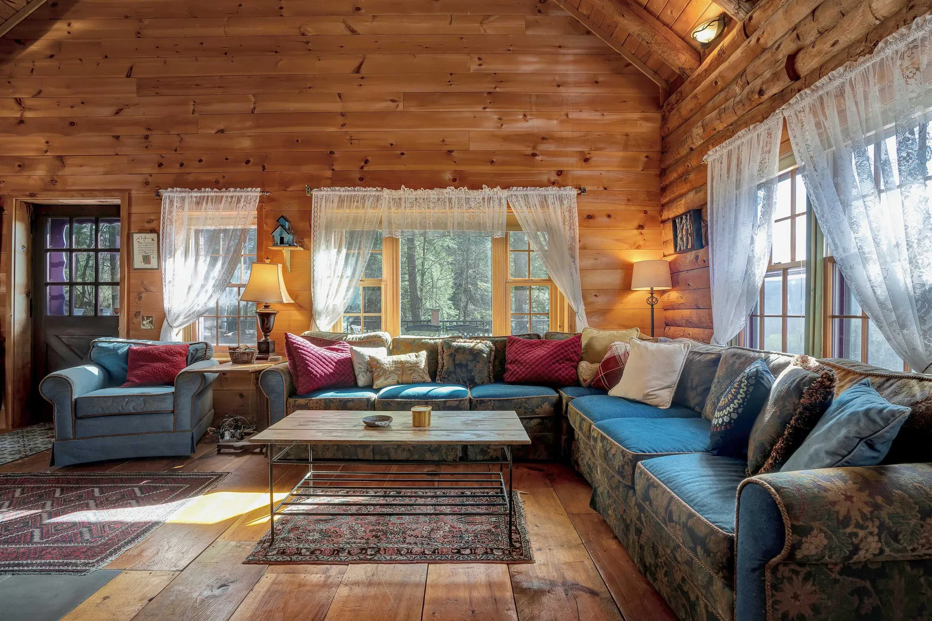 211 Wood Road Hartford VT 05059