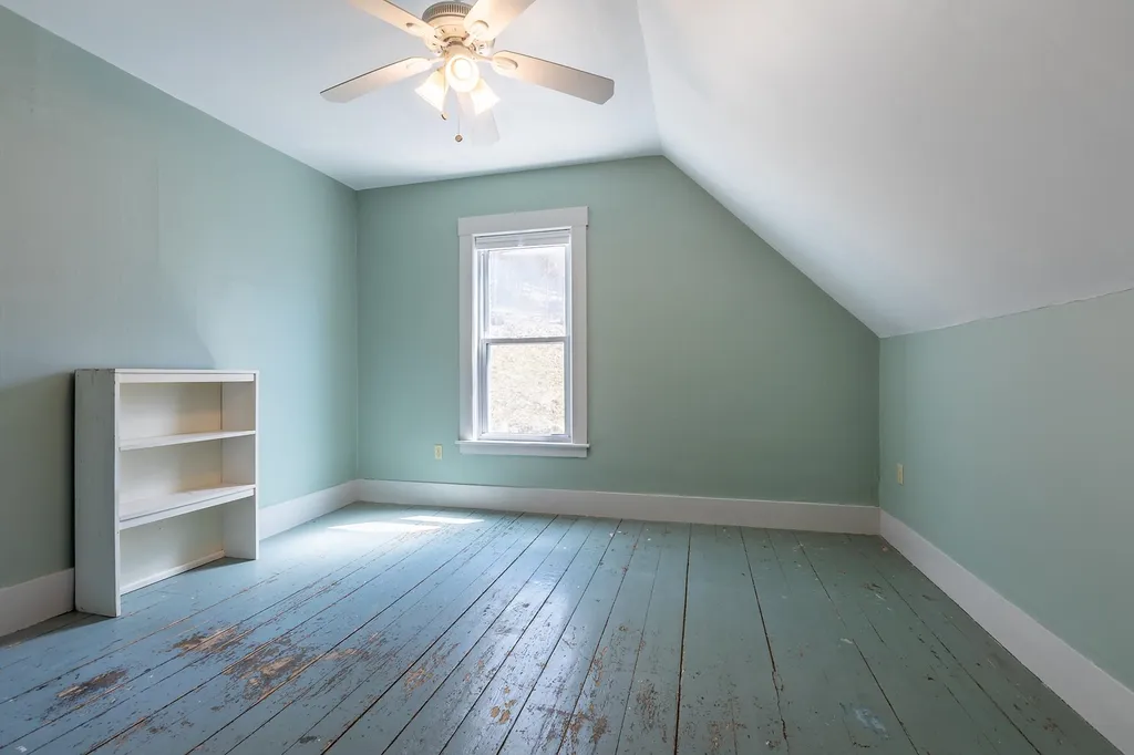 32 Densmore Drive Bethel VT 05032