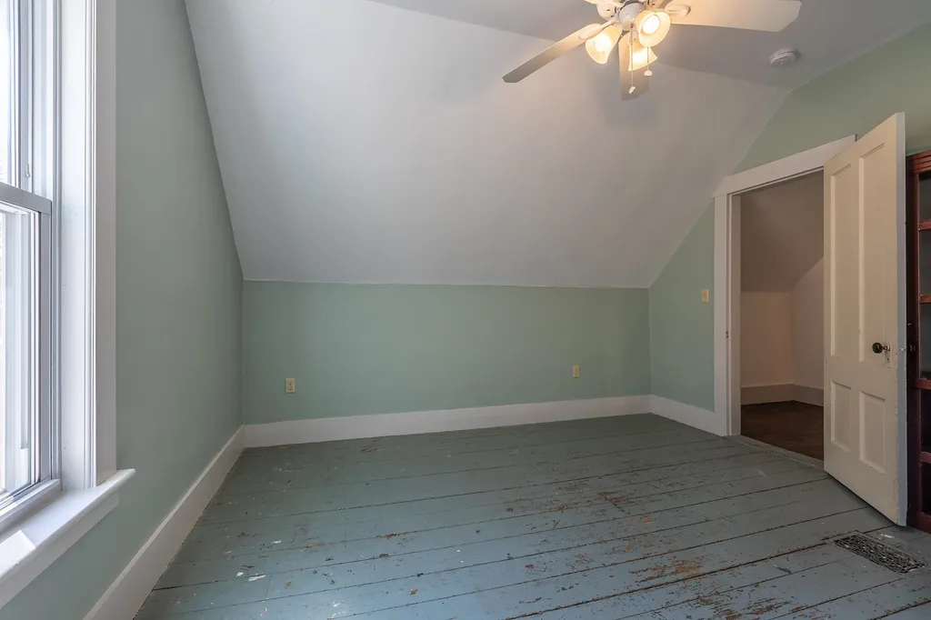 32 Densmore Drive Bethel VT 05032