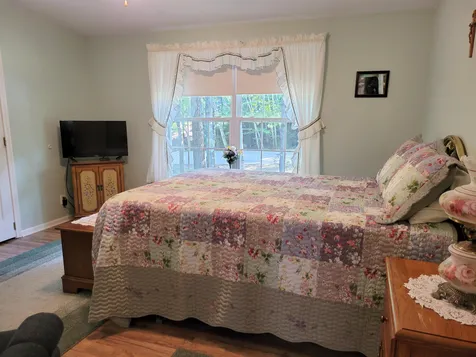 18 Kenyann Drive Wolfeboro NH 03894