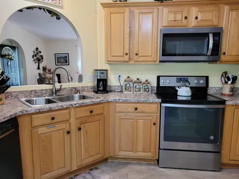 18 Kenyann Drive Wolfeboro NH 03894