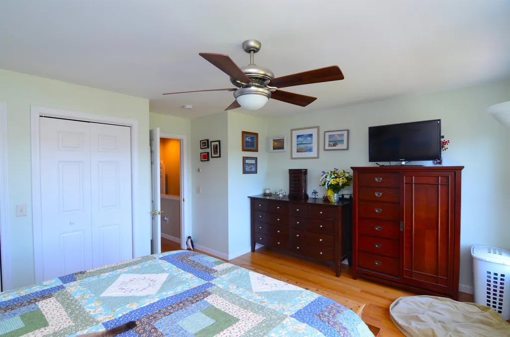 106 Barrister Drive Hartford VT 05001