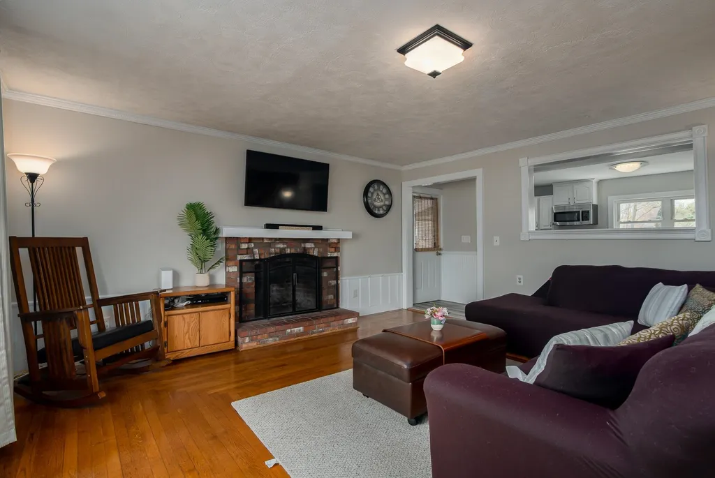 15 Tuck Road Hampton NH 03842